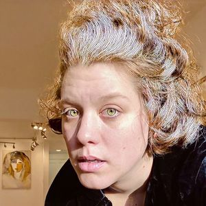 Meet your Posher, Julie